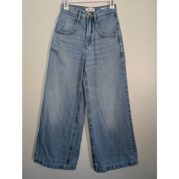 Frame Denim Skater High Rise Wide Leg Loose Fit Jeans in Light Blue Wash Size 23 - Picture 4 of 9